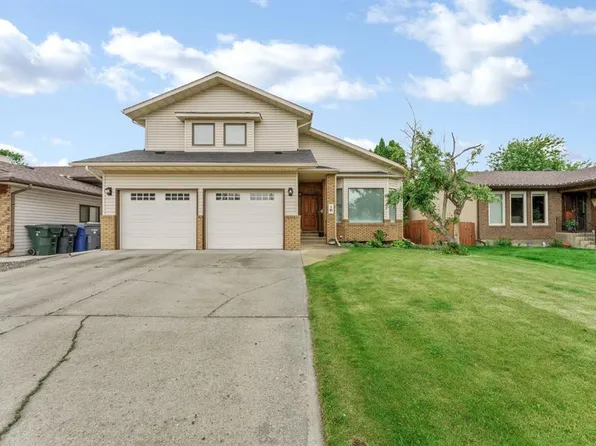 18 E Rideau Cres SE, Medicine Hat, AB T1B 3X9