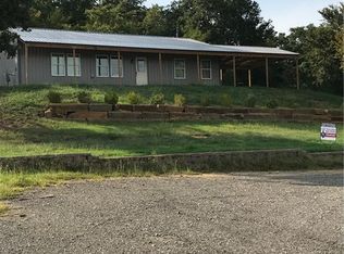 500 N Hill St, Poteau, OK 74953
