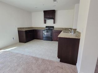 694 Mackenzie Ct, Merced, CA 95341