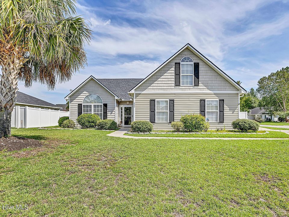 1st image of 512 Hyacinth Drive
