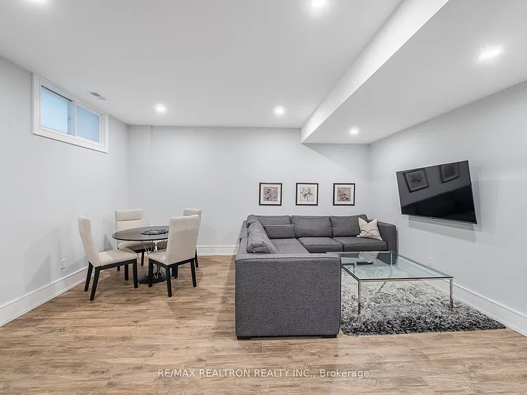 6 Geddes Ct #BASEMENT — Photo 11