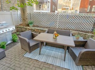 17 Burrill Pl #1, South Boston, MA 02127