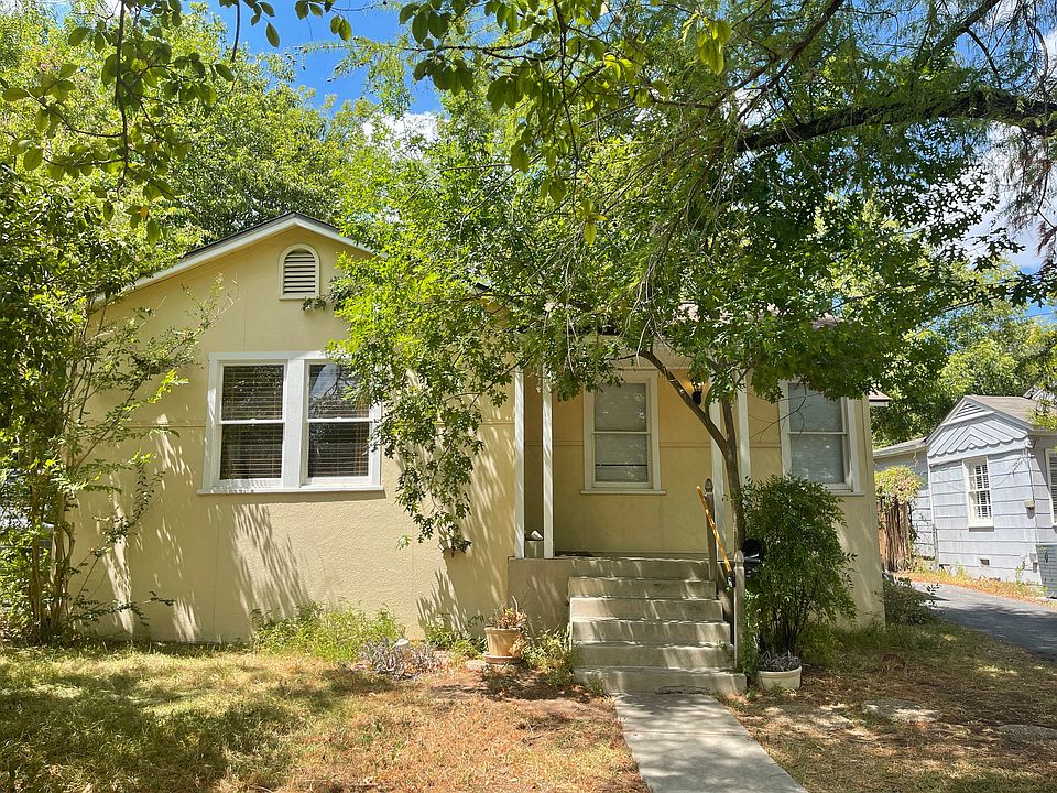 1st image of 527 Ogden Ln