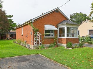 54 Woodward Ave, Brampton, ON L6V1K4
