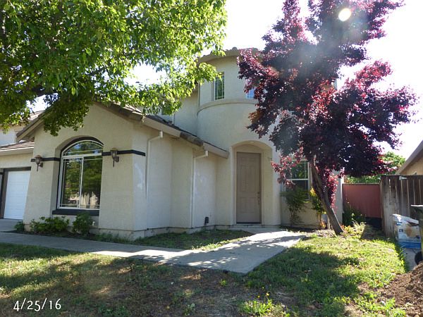 2nd image of 9761 Roedell Way