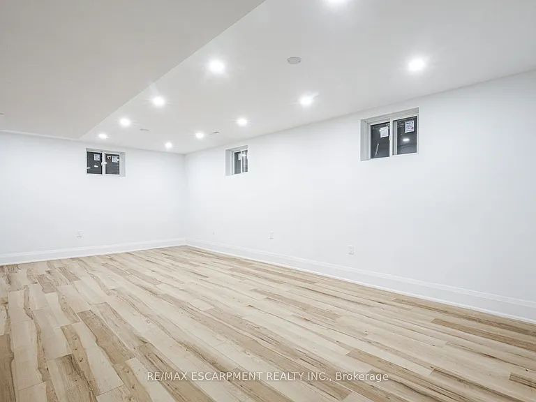 2104 Mississauga Rd — Photo 34