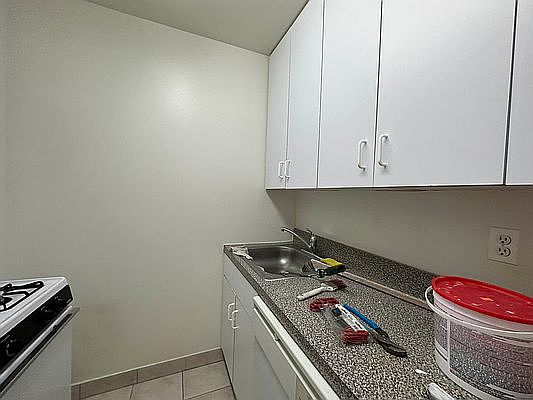 5th image of 75-20 113th St #2J