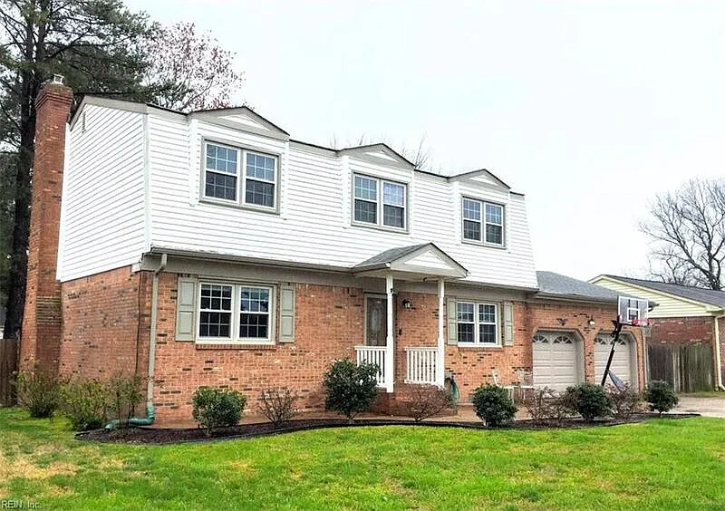 150 Huntington Dr
