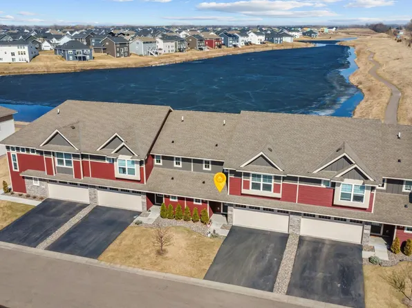 2163 Bay Dr, Lino Lakes, MN 55038