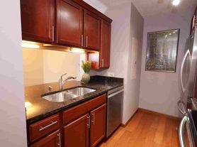 75 Kristin Circle #408