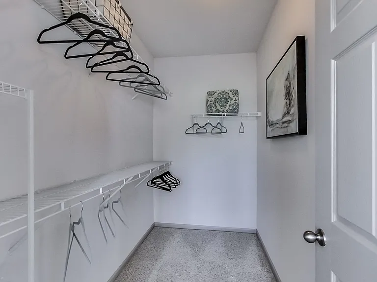 The Aventine at Oakhurst North — Photo 14