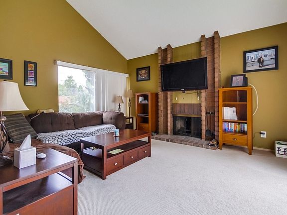 5th image of 1751 Sally Pl