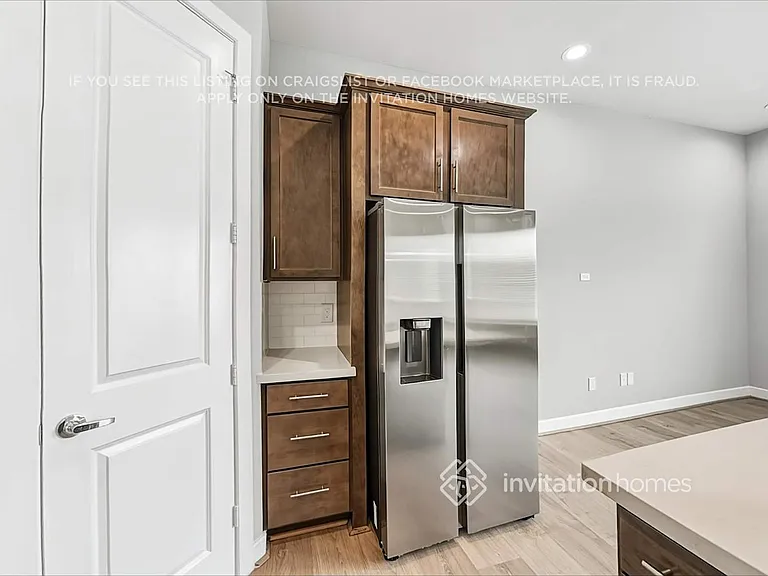 10507 Executive Lake Dr — Photo 9