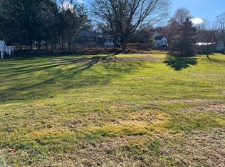 18 Friendship St, Willimantic, CT 06226