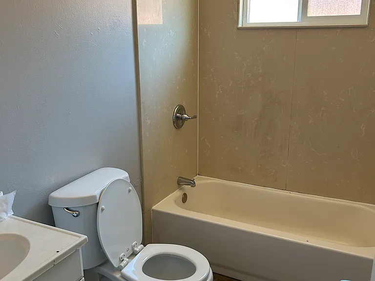 623 Tully Rd #107 — Photo 14