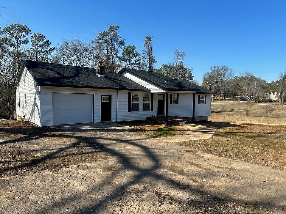 2nd image of 676 Talucah Rd