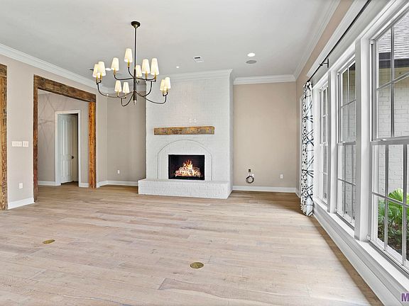 5th image of 14473 Oak Path Dr