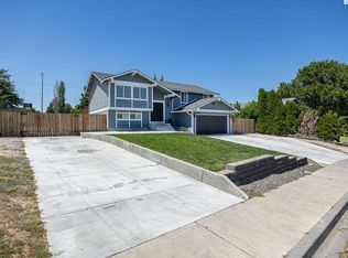 1408 S Olympia Pl, Kennewick, WA 99337