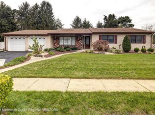 17 S Rhoda St, Monroe Township, NJ 08831