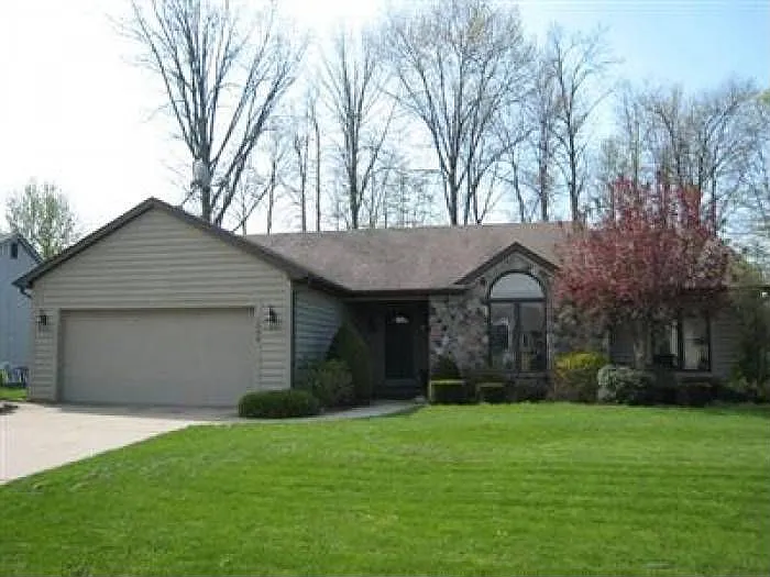 1409 Foley Ct photo 1