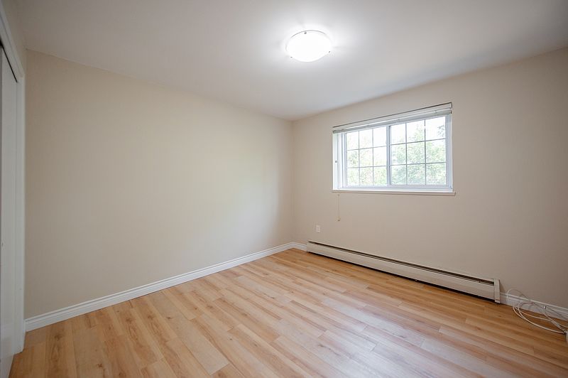 Winnipeg Apartment for rent - 2 Bedrooms — photo 12