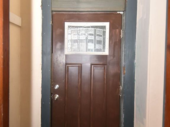 3rd image of 510 S Saint Joseph St APT 3