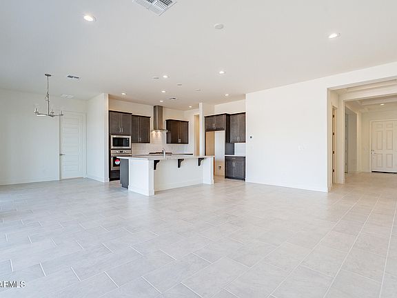 5th image of 6728 N 190TH Drive
