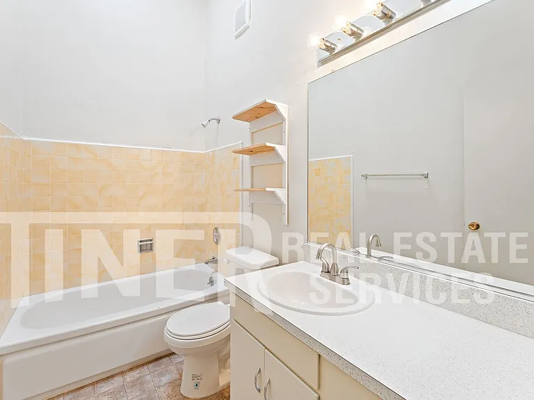 1630 Cindy Cir — Photo 10
