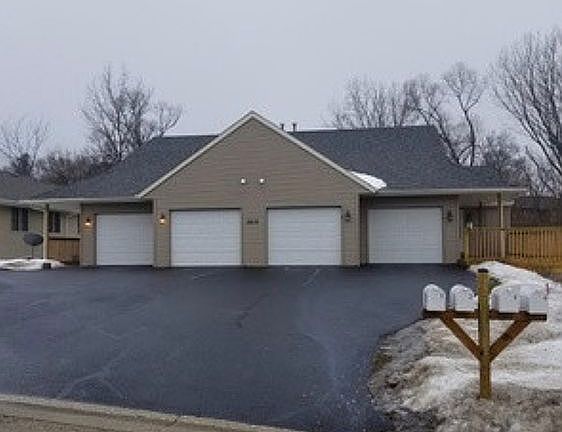 2nd image of 3818 Sage Dr