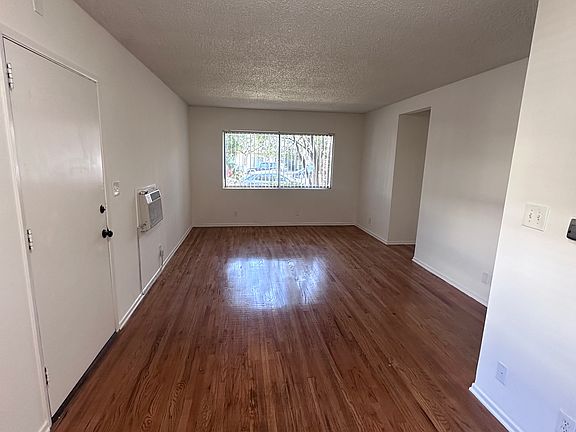 2nd image of 4643 Kester Ave #5