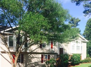 605 Alcovy Forest Dr, Lawrenceville, GA 30045