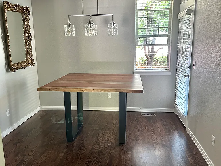 3177 Geneva Ct — Photo 10