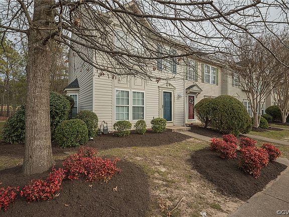 4th image of 2533 Mountain Ash Cir