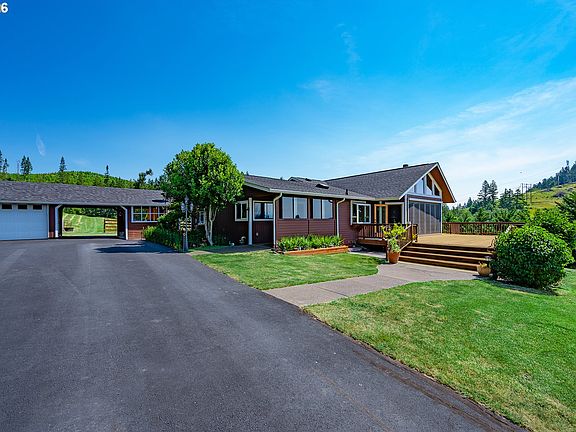 3rd image of 4005 Bennett Creek Rd