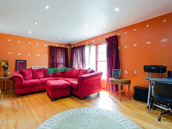 2nd image of 1030 E 159th Pl