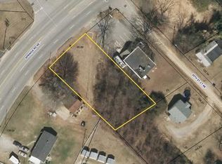 2902 Springs Rd NE, Hickory, NC 28601