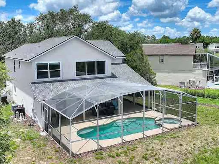 546 Windsor Pl #ID1541765P — Photo 32