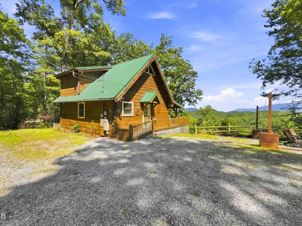 4361 Oakland Way Unit 3, Gatlinburg, TN 37738