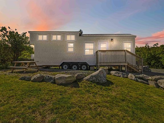 4th image of 856 Long Cove Rd
