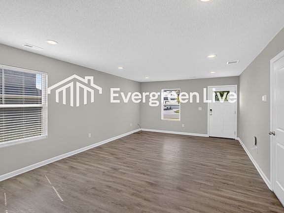 5th image of 116 Burlington Dr