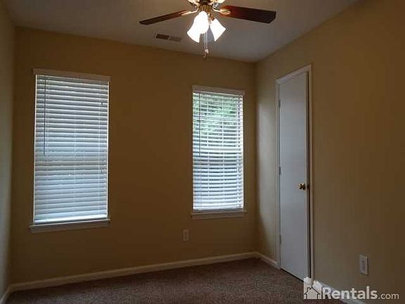 5th image of 13511 Bolingbrook Ln