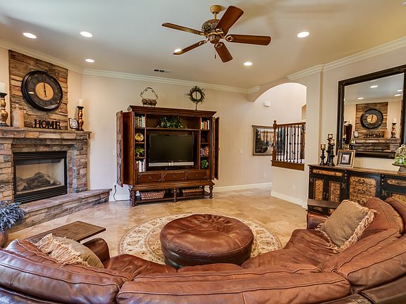 5th image of 2825 Majestic Ct