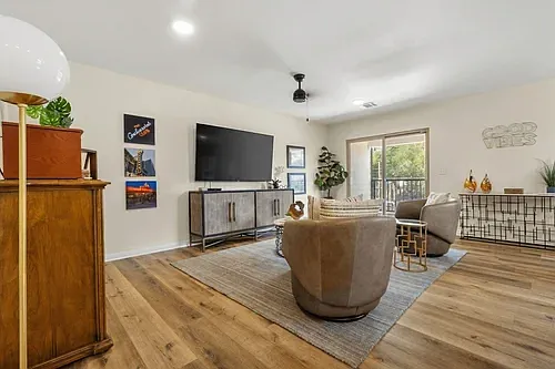 317 Mill St #102 — Photo 24