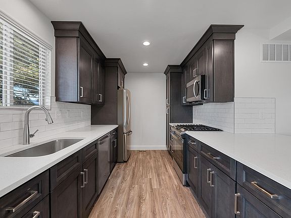 2nd image of 3383 E Bengal Blvd #2