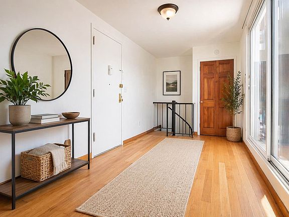 5th image of 160 W 76th St APT 4A