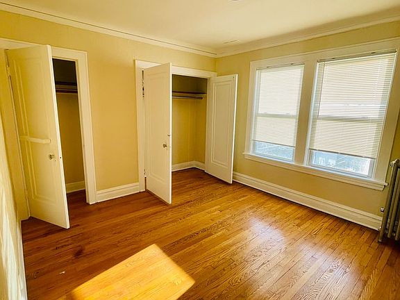 4th image of 2954 N Kostner Ave APT 2
