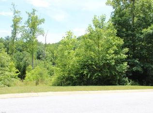 190 Mistletoe Trl, Hendersonville, NC 28791