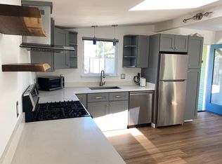 1013 Sumner St #B, Santa Cruz, CA 95062