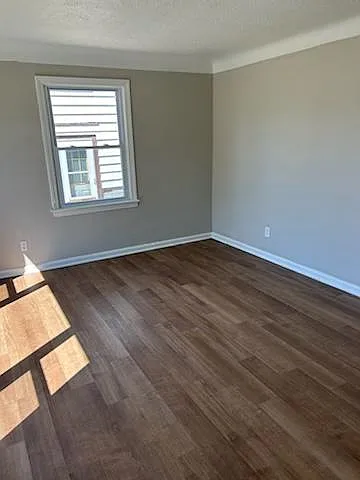 4713 E 93rd St — Photo 2