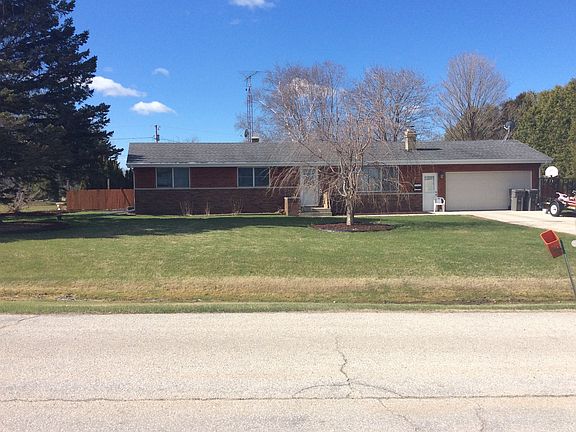 2nd image of 4417 Lafayette Dr